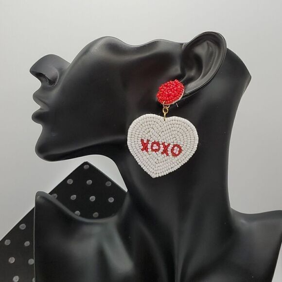 New XOXO HEART RICEBEAD VALENTINE'S EARRINGS - Picture 2 of 8
